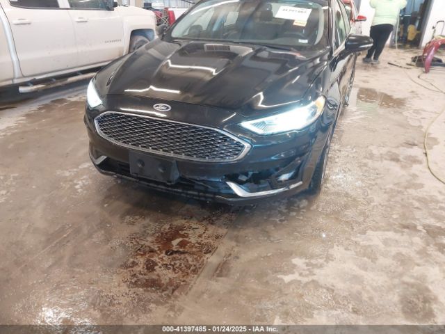 3FA6P0RU1KR138120 Ford Fusion Hybrid Titanium