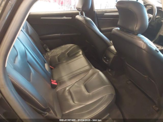 3FA6P0RU1KR138120 Ford Fusion Hybrid Titanium