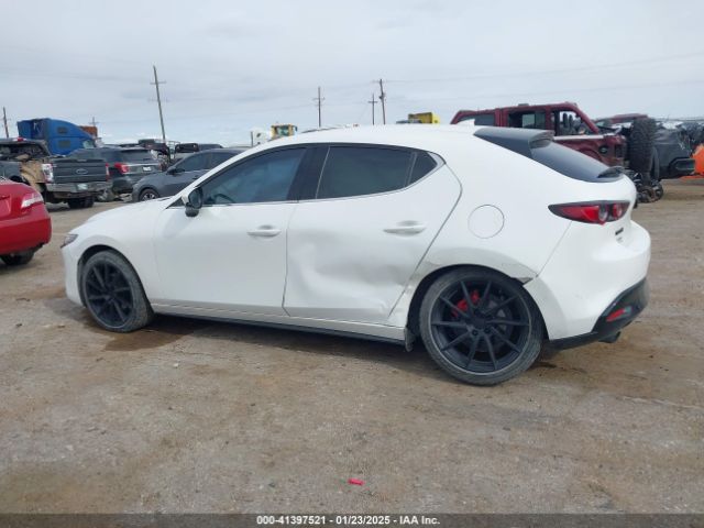 JM1BPAML0M1302385 Mazda Mazda3 Premium