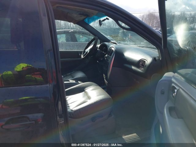 2004 CHRYSLER TOWN & COUNTRY 2C4GP54L44R518281 Photo 4