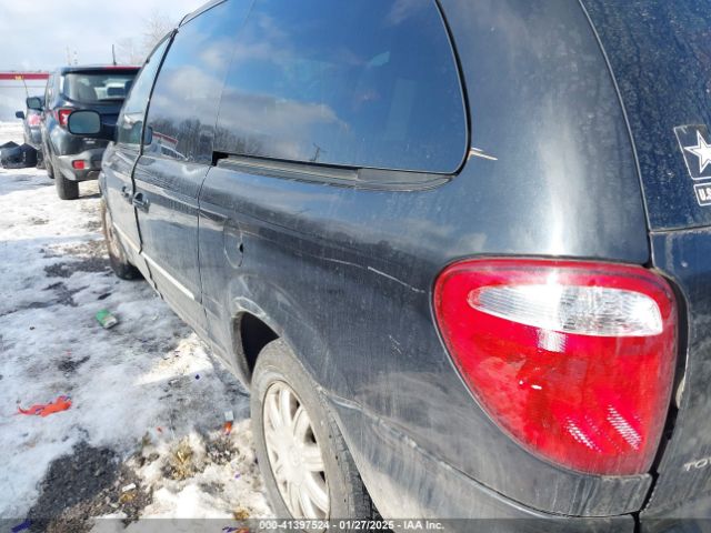 2004 CHRYSLER TOWN & COUNTRY 2C4GP54L44R518281 Photo 5