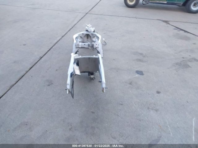 2016 APRILIA TUONO ZD4TYUA06GS000292 Photo 5