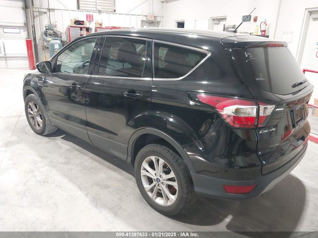 41397633 :رقم المزاد ، 1FMCU9GD1HUC74810 vin ، 2017 Ford Escape Se مزاد بيع
