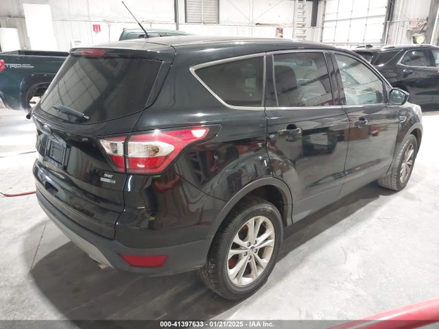 41397633 :رقم المزاد ، 1FMCU9GD1HUC74810 vin ، 2017 Ford Escape Se مزاد بيع