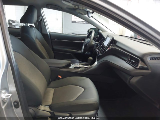 Toyota CAMRY LE 2024 4T1C11AK9RU876583 Image 5