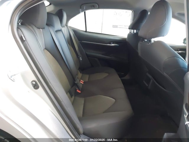 Toyota CAMRY LE 2024 4T1C11AK9RU876583 Image 8
