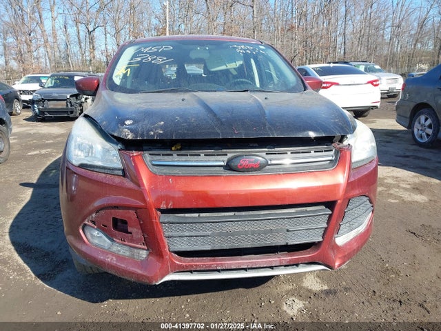 1FMCU9GX7FUC33881 Ford ESCAPE SE