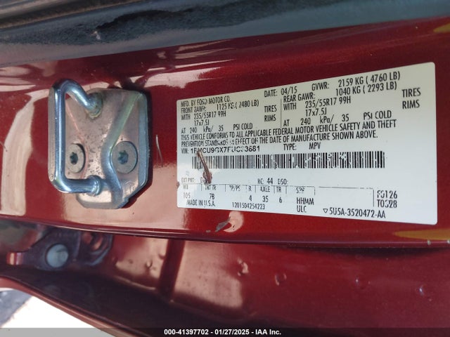 1FMCU9GX7FUC33881 Ford ESCAPE SE