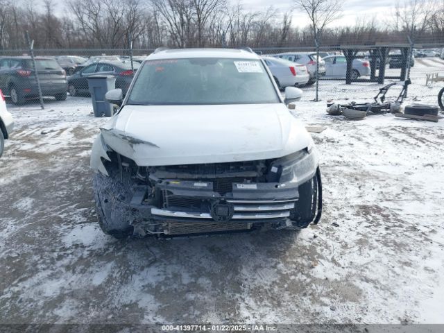 3VV3B7AX7KM040136 Volkswagen Tiguan 2.0t Se/2.0t Sel/2.0t Sel R-line/2.0t Sel R-line Black
