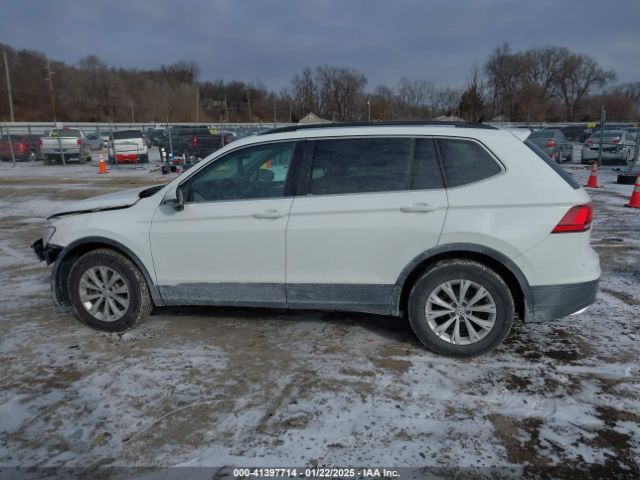 3VV3B7AX7KM040136 Volkswagen Tiguan 2.0t Se/2.0t Sel/2.0t Sel R-line/2.0t Sel R-line Black