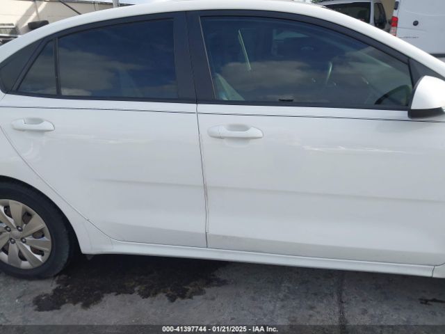 3KPA24AB4JE127249 KIA RIO S