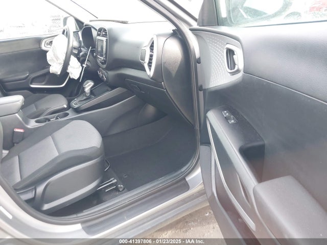 KNDJ23AUXN7831957 KIA SOUL LX