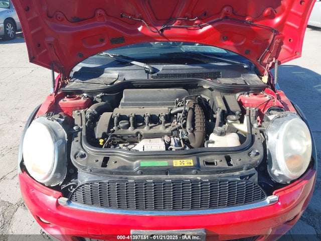 2008 MINI COOPER S WMWMF73548TT89300 Photo 9