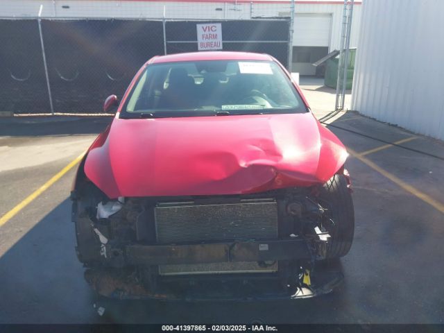 3KPF24AD9ME266594 KIA Forte Lxs