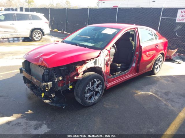 3KPF24AD9ME266594 KIA Forte Lxs