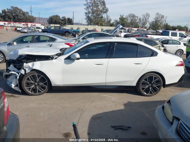 WBA43FJ0XSCU07459 BMW 530 I