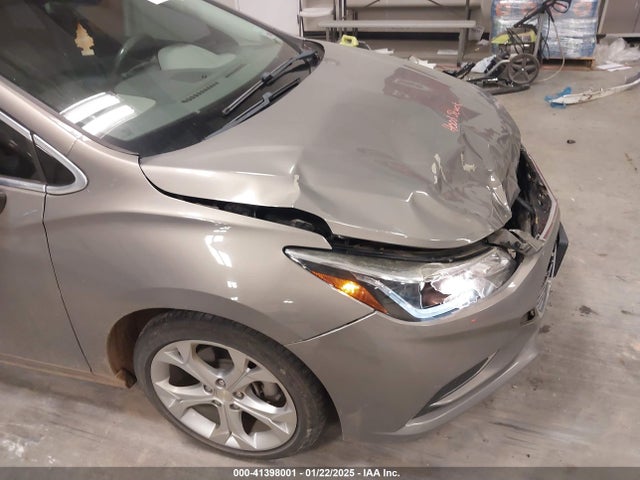 3G1BF5SM4HS563747 Chevrolet Cruze Premier Auto