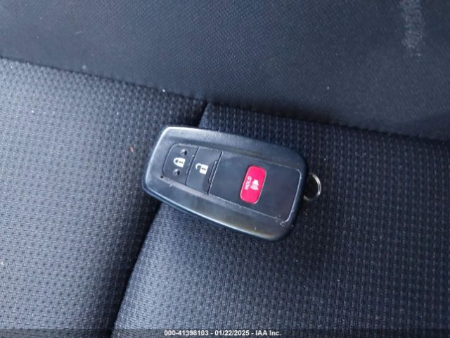 JTDKARFU3L3111231 Toyota Prius L Eco