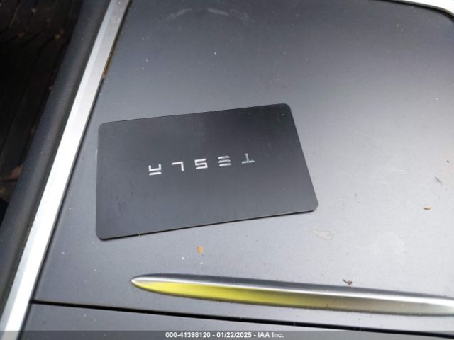 5YJ3E1EA0PF483569 Tesla Model 3 Rear-wheel Drive