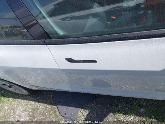 5YJ3E1EA0PF483569 Tesla Model 3 Rear-wheel Drive