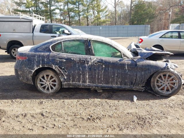 ZARFAEEN6H7549171 Alfa Romeo Giulia Ti Awd