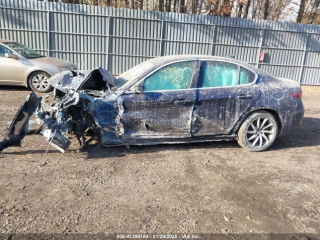 ZARFAEEN6H7549171 Alfa Romeo Giulia Ti Awd