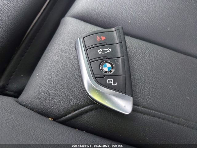 5UXTY5C0XM9E81599 BMW X3 Xdrive30i