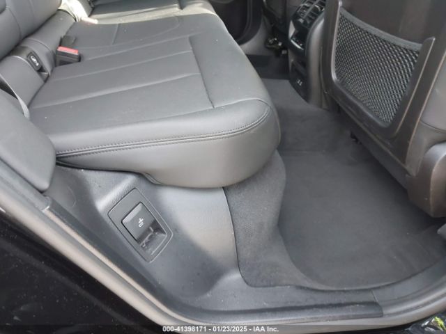 5UXTY5C0XM9E81599 BMW X3 Xdrive30i