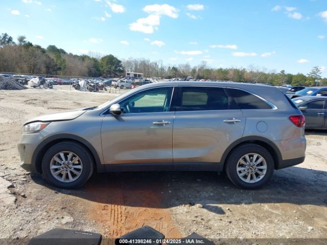 5XYPGDA57KG449197 KIA Sorento 3.3l Lx