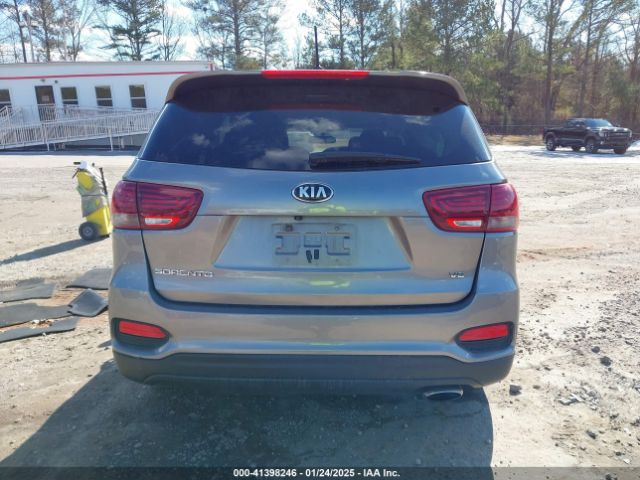 5XYPGDA57KG449197 KIA Sorento 3.3l Lx
