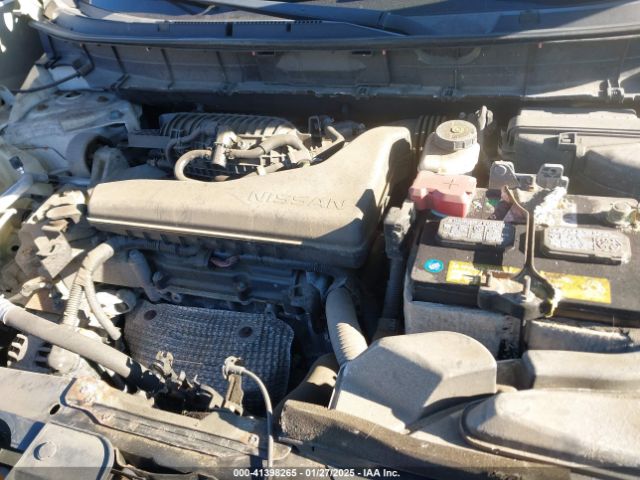 5N1AT2MK5FC760656 Nissan ROGUE SV