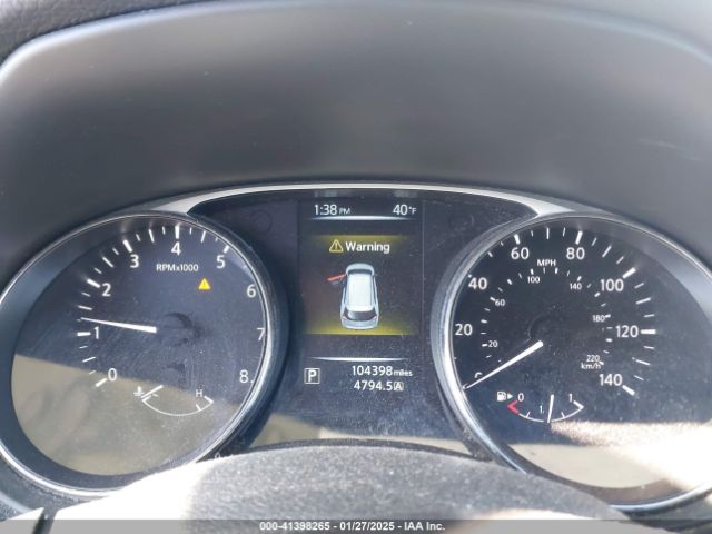 5N1AT2MK5FC760656 Nissan ROGUE SV