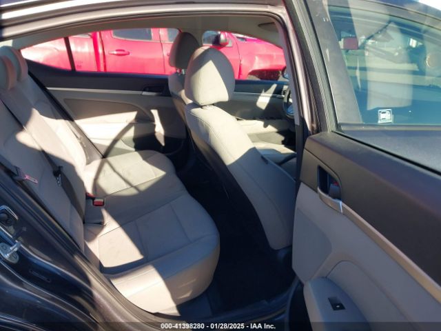 5NPD84LFXLH582424 Hyundai ELANTRA SEL