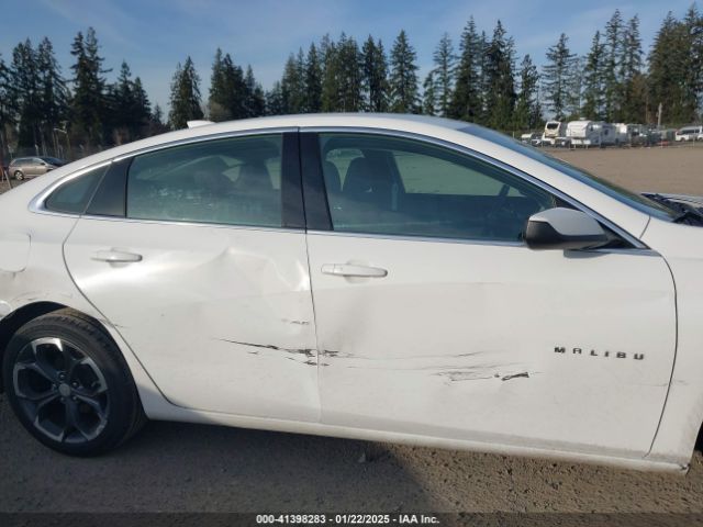 1G1ZD5ST5NF155379 Chevrolet Malibu Fwd Lt