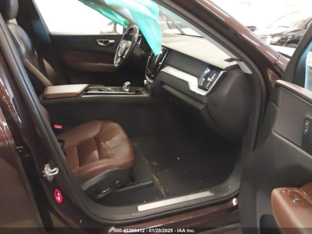 YV4BR0DK7J1013251 Volvo Xc60 Hybrid T8 Momentum