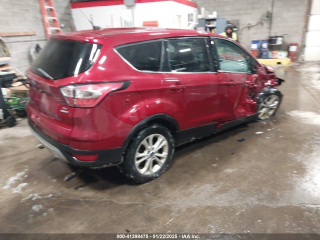 1FMCU9G93HUB76325 Ford ESCAPE SE