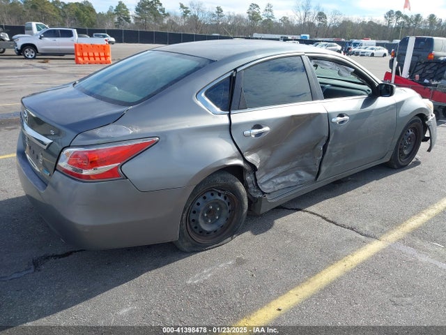 Nissan Altima 2.5 S 2014 1N4AL3AP4EN254030 Image 4