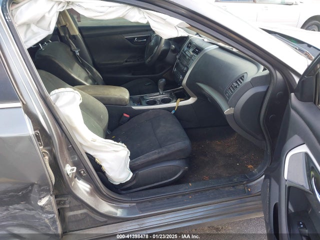 Nissan Altima 2.5 S 2014 1N4AL3AP4EN254030 Image 5