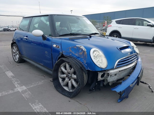 2006 MINI COOPER S WMWRE33556TJ36937 Photo 0