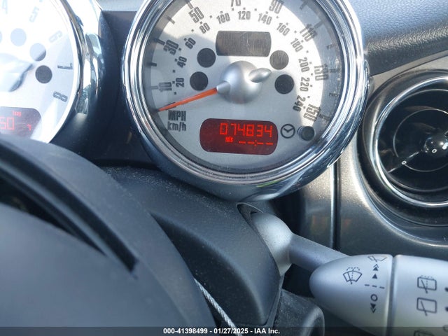 2006 MINI COOPER S WMWRE33556TJ36937 Photo 6