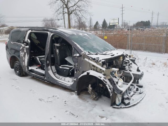 2018 CHRYSLER PACIFICA 2C4RC1GG8JR351124 Photo 0