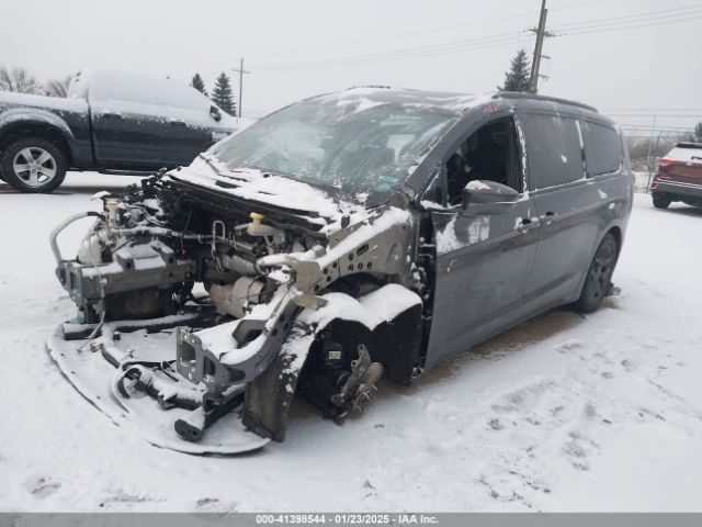 2018 CHRYSLER PACIFICA 2C4RC1GG8JR351124 Photo 1