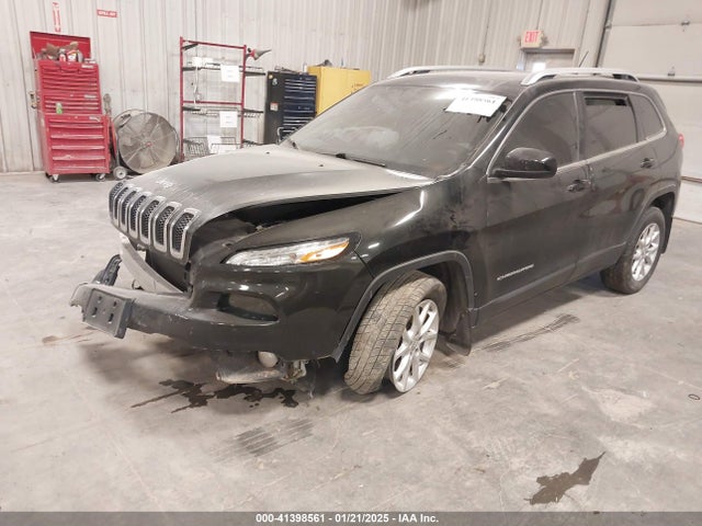 1C4PJMCS5FW776632 Jeep Cherokee Latitude