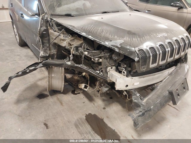 Jeep Cherokee Latitude 2015 1C4PJMCS5FW776632 Image 6