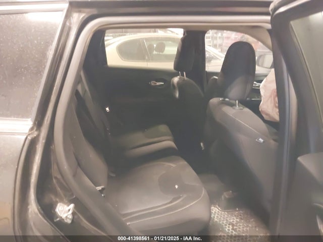 Jeep Cherokee Latitude 2015 1C4PJMCS5FW776632 Image 8