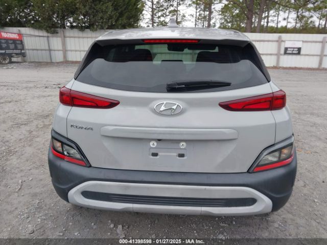 KM8K22AB0NU772332 Hyundai Kona Se
