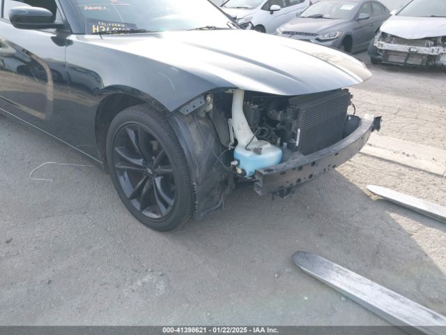 2C3CDXBG3JH297674 Dodge Charger Sxt Rwd