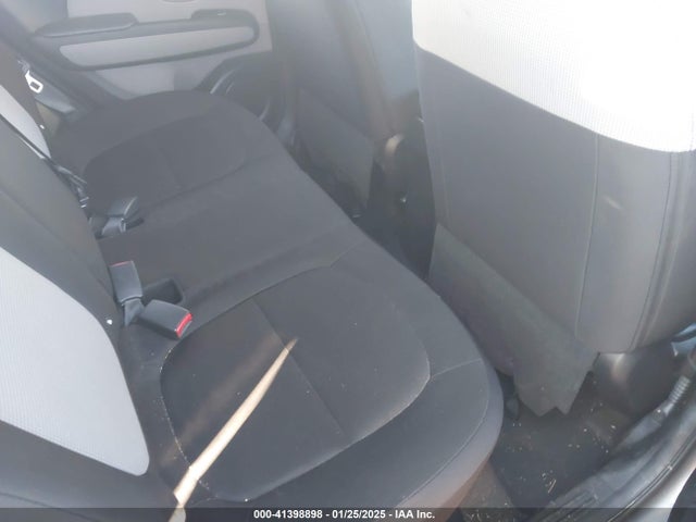 KIA Soul 2017 KNDJN2A21H7424081 Image 8