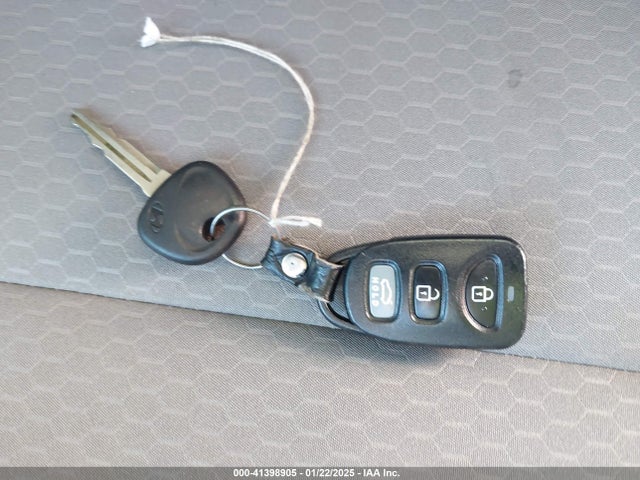 Hyundai ELANTRA SEL 2019 KMHD84LFXKU793476 Image 11