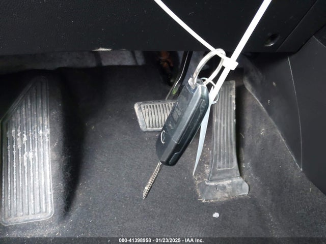 KIA SOUL + 2019 KNDJP3A51K7631300 Image 11